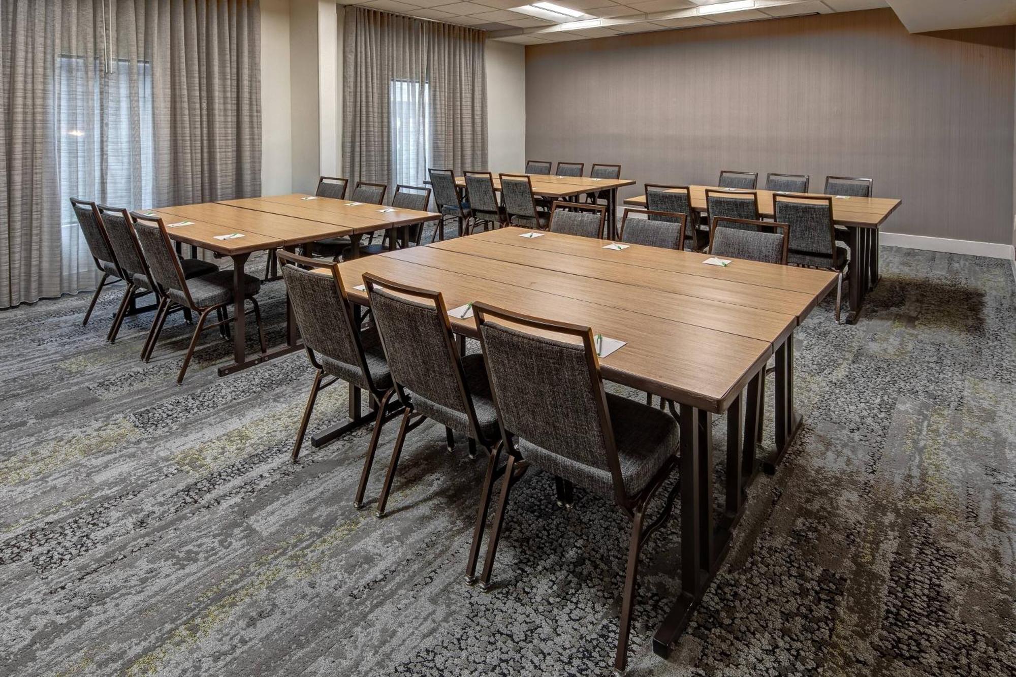 Courtyard By Marriott Nashville Vanderbilt West End Buitenkant foto