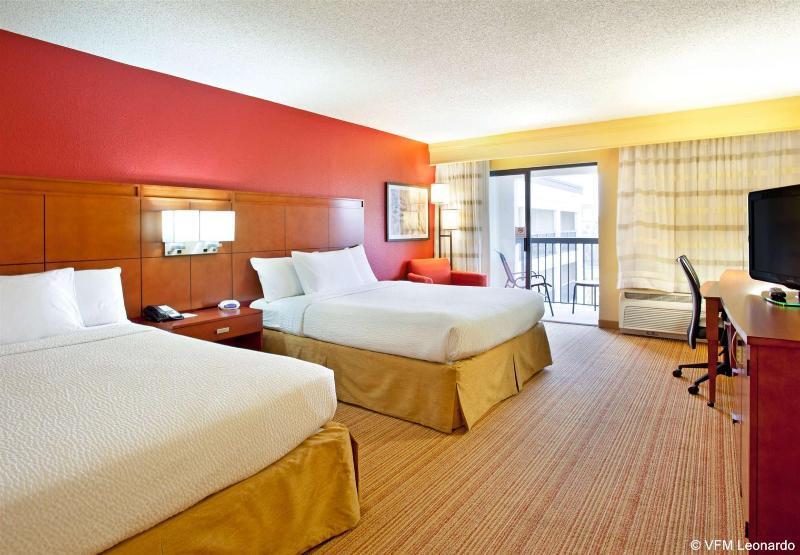 Courtyard By Marriott Nashville Vanderbilt West End Buitenkant foto